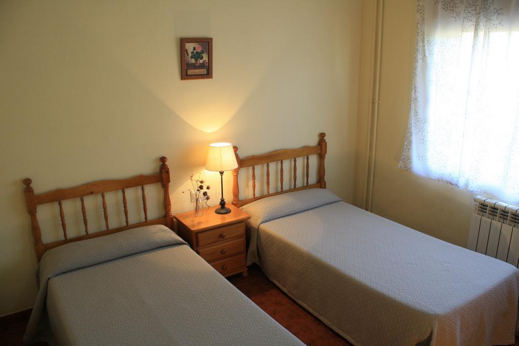 Albergue Los Chorros Ріопар Номер фото