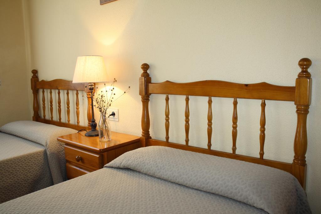 Albergue Los Chorros Ріопар Номер фото