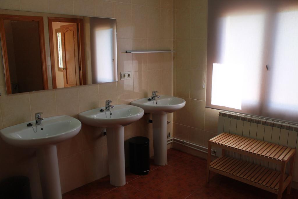 Albergue Los Chorros Ріопар Номер фото